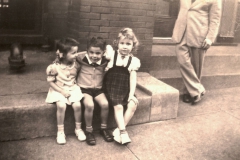 1943-Leah-Stevie-Barbara-Jersey-City-NJ